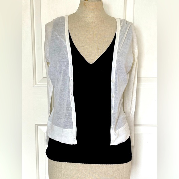 Brand New Ivory 3/4 Sleeve Cardigan - Picture 2 of 2